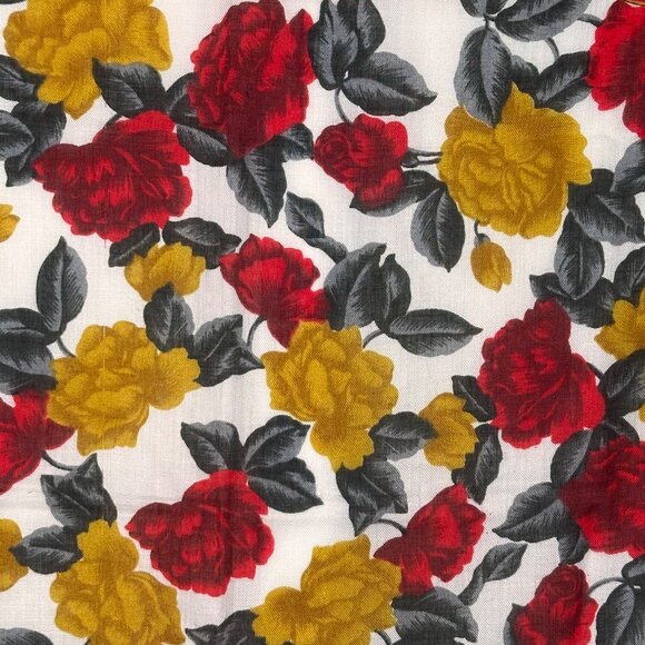 Stunning Vintage Floral Rose Print Scarf 30" Red Yellow Cottage Retro Art - Picture 5 of 9